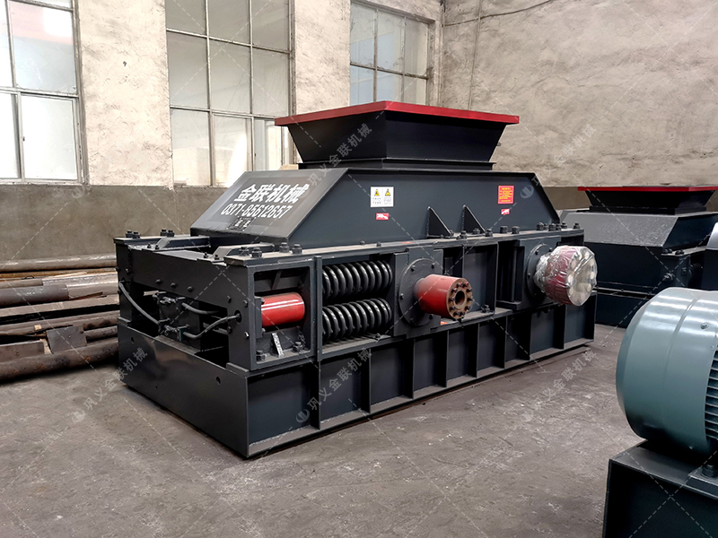 對輥機日產量多少？能出3mm以下機制砂嗎？