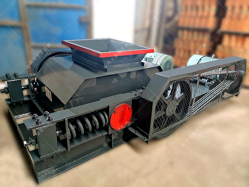 硬巖與軟巖通吃,雙齒輥破碎機的“牙齒”究竟有多鋒利? 硬巖與軟巖通吃,雙齒輥破碎機的“牙齒”究竟有多鋒利?